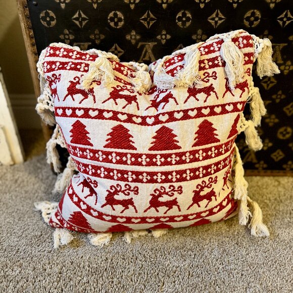 Pair of Christmas Red White Tapestry Pillow Covers Deer, Tree, Hearts - Picture 5 of 6